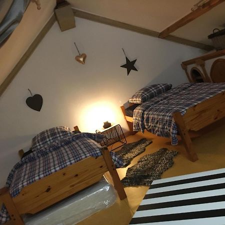 Apartamento La Pénates Chateau-Regnault-Bogny Exterior foto