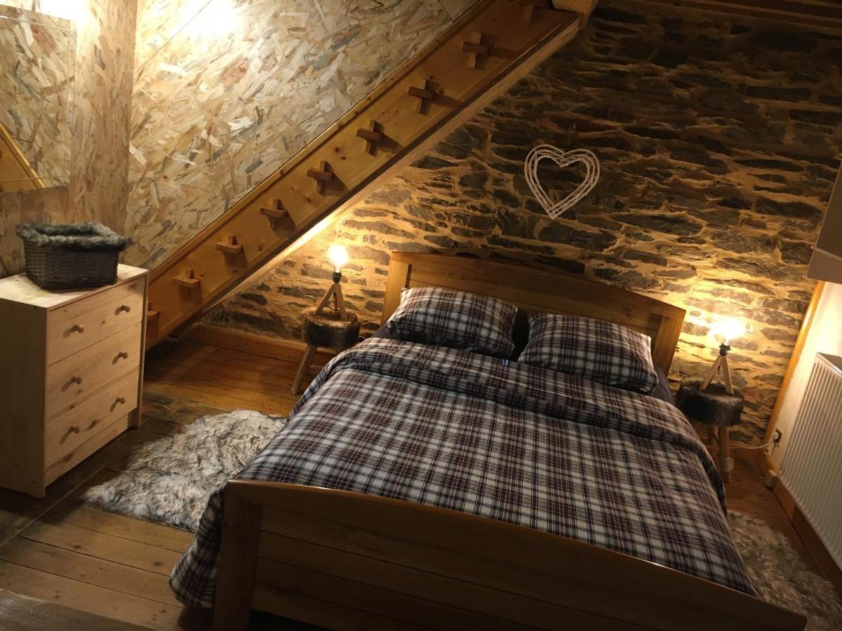 Apartamento La Pénates Chateau-Regnault-Bogny Exterior foto